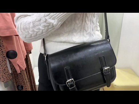 ❤️ Публічна мастурбація молодої сучки FeralBerry фалоімітатором у примірочній Порно-відео у нас uk.mailkassa.ru ☑